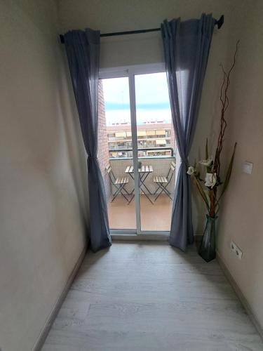 MERIDIANA sant andreu 4 bedrooms - image 4