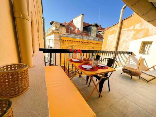 Beautiful Top Floor & Terrasse (Beach 1' walk), Nicea (zdjęcie 6)