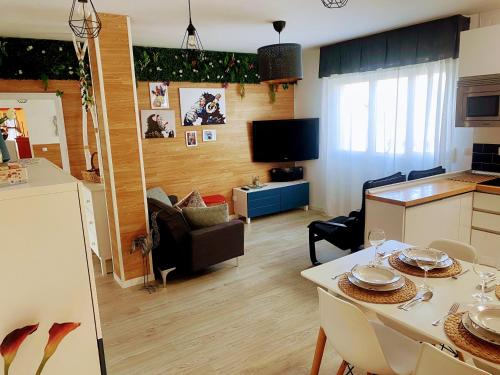  ViBes Luanco - Ático con Terraza in Luanco