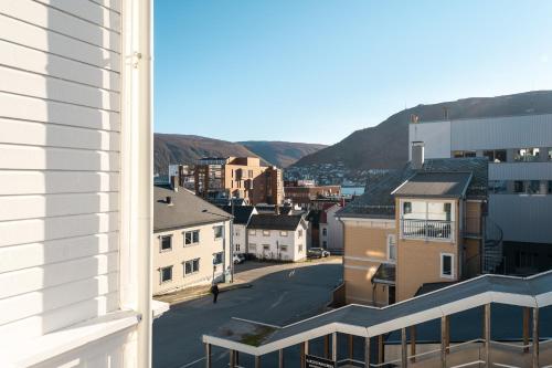 Enter Tromsø - Historic Arctic Apartments - image 5