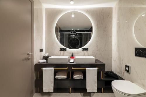 Duomo Hotel & Apartments - image 7