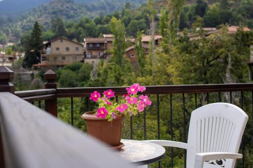 Morfeas Kakopetria in Kakopetria