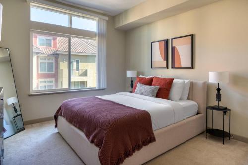 Létesítmények, Dublin 3br w pool spa nr bart groceries SFO-1459 in Dublin (Kalifornia)