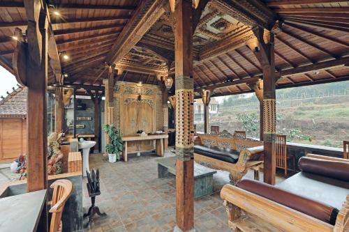 Restaurant, Tunjung Sari Villa Bedugul in Bedugul