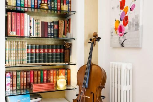 Arts and Music - luxury apartment