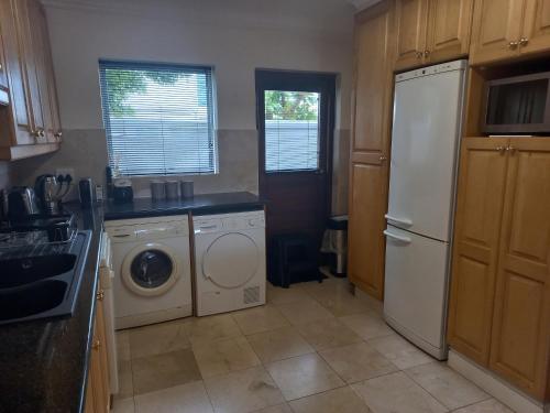 Four-Bedroom House image 10