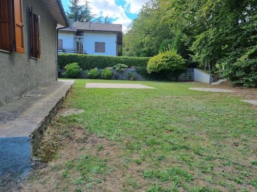 Kert, Villetta con ampio giardino in Vernio