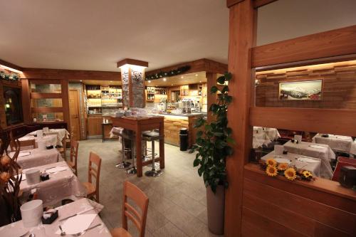 Hotel Meynet 3