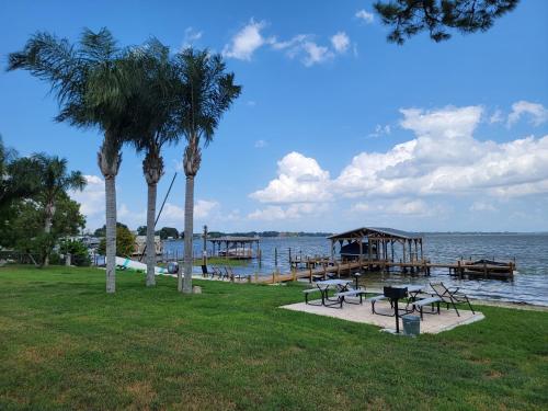 Camp St. Cabanas Unit 4 in Tavares, USA