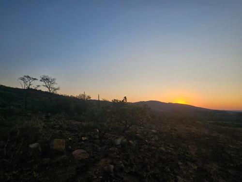Getaway with mountain views, BBQs & hikes near Cradle of Humankind Getaway with mountain views, BBQs & hikes near Cradle of Humankind