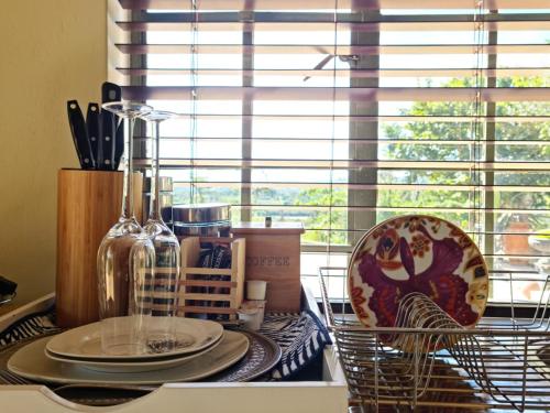 Getaway with mountain views, BBQs & hikes near Cradle of Humankind Getaway with mountain views, BBQs & hikes near Cradle of Humankind