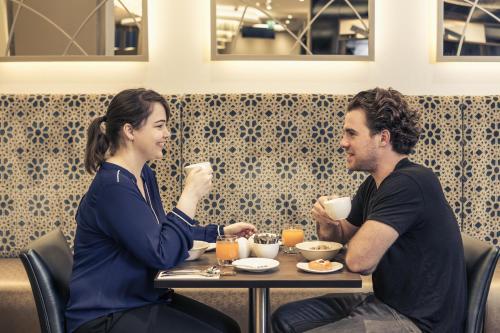 Mercure Edinburgh Haymarket - image 13