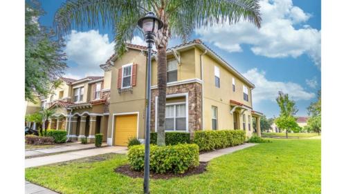 The Townhouse at Compass Bay Resort