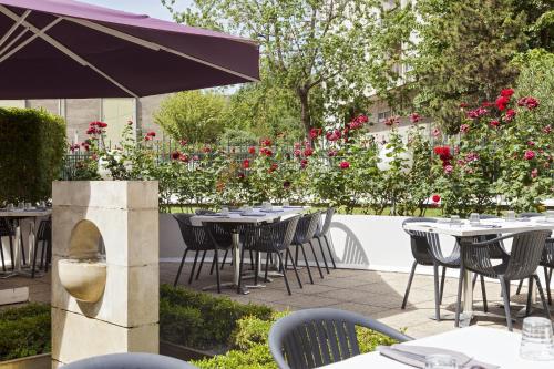 Facilities, B&B HOTEL Paris 17 Batignolles in 17th - Arc de Triomphe - Palais des Congres