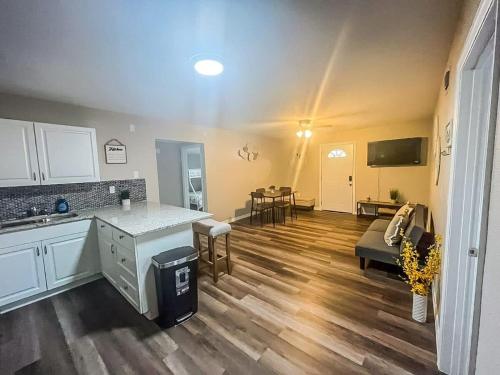 L1 · Serenity Comfort near Lakeland Airport.Golf Club in Lakeland, USA