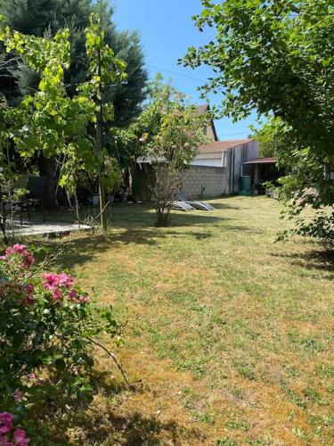 Apartment 20mns from Paris in La Ville-du-Bois