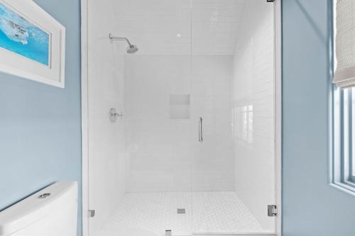Five-Bedroom House image 2