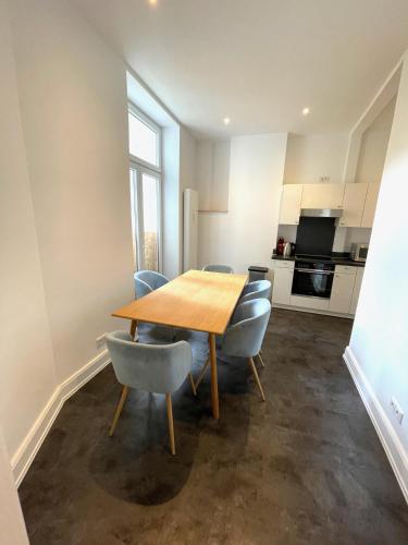 Park Lane Business-Apartment 93m von Neustädter Straße entfernt