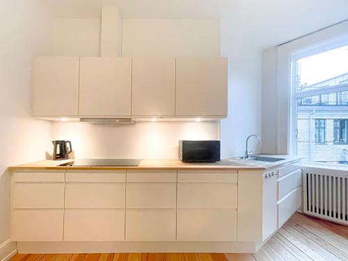Large & Modern 4 Bedroom Apartment, Kopenhagen (Foto 3)
