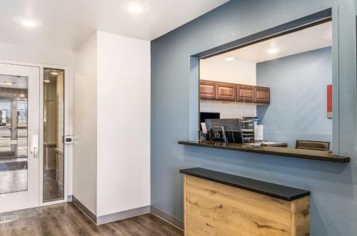 Extended Stay America Select Suites - Bentonville photo 1