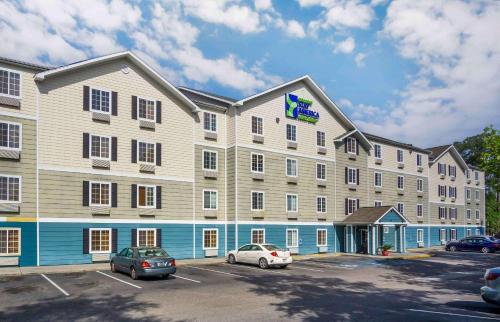 . Extended Stay America Select Suites - Charleston - Ashley Phosphate Rd