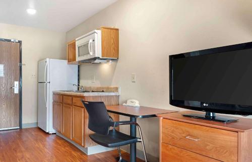Extended Stay America Select Suites - Cincinnati - Florence - Airport - image 3