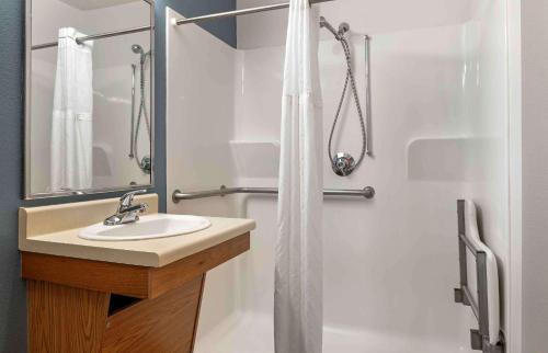 Extended Stay America Select Suites - Cincinnati - Sharonville - 화장실