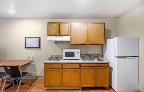 Extended Stay America Select Suites - Lubbock - South