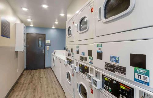 Tampilan eksterior, Extended Stay America Select Suites - Charleston - North Charleston - I-526 in Charleston (SC)