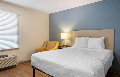 Extended Stay America Suites - Norco Room Type - Queen Studio
