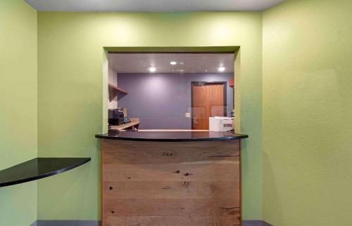 Extended Stay America Select Suites - Montgomery photo 2