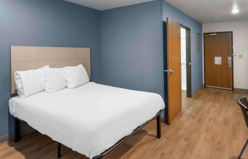 Woodspring Suites Ogden - image 14