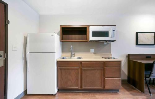 Extended Stay America Suites - Providence