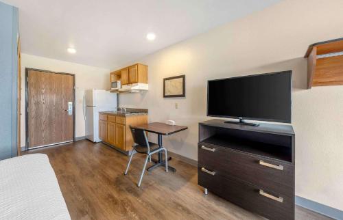 Extended Stay America Select Suites - Oklahoma City - Del City