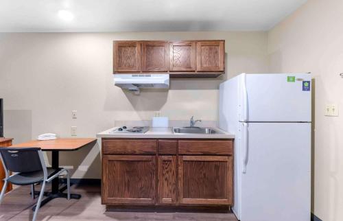 Extended Stay America Select Suites - Lubbock - West