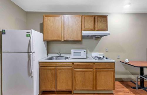 Extended Stay America Select Suites - Lubbock - West