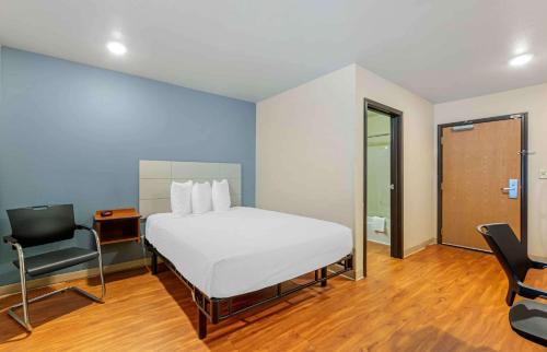 1 queen bed