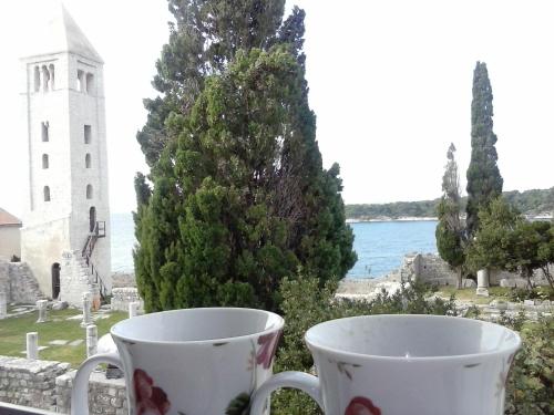  Apartment Zlata, Unterkunft in Rab