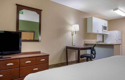 Extended Stay America Suites - Pittsburgh - West Mifflin