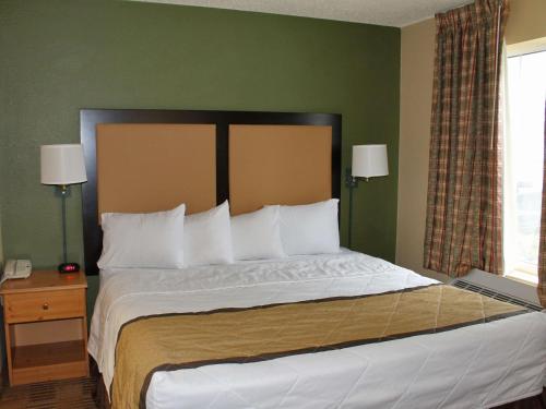 Extended Stay America Suites - Cleveland - Beachwood - Orange Place - North