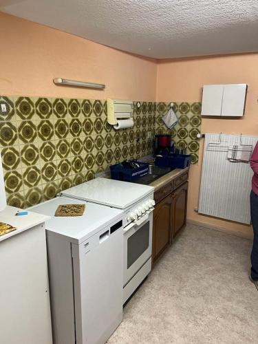 廚房, Ferienwohnung beim Dunzebacher Torturm in 埃施韋格