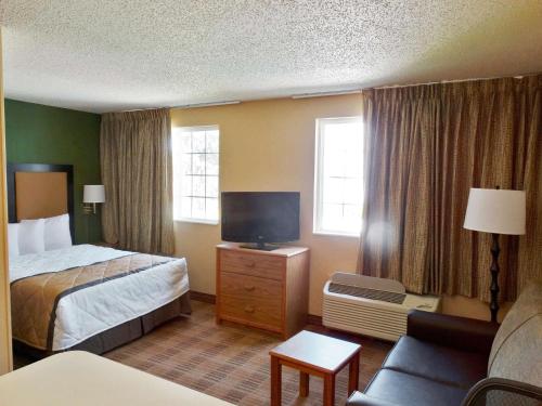 Extended Stay America Select Suites - Orlando - Lake Mary - 1040 Greenwood Blvd