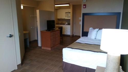 Extended Stay America Suites - Jacksonville - Deerwood Park