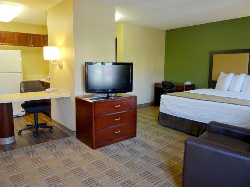 Extended Stay America Suites - Jacksonville - Deerwood Park