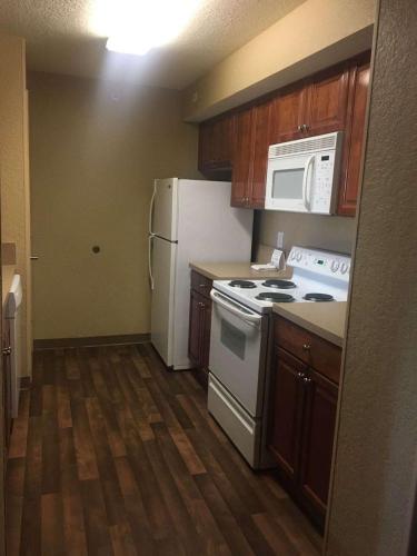 Extended Stay America Suites - Jacksonville - Deerwood Park