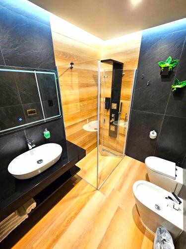 Trilogy Prestige - Central Premium Suites
