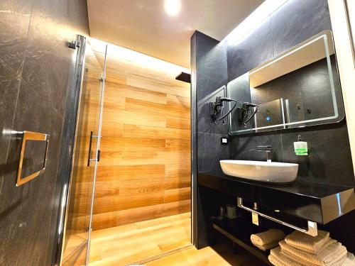 Trilogy Prestige - Central Premium Suites