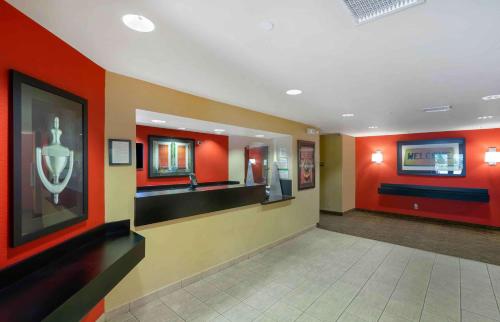 Extended Stay America Suites - Tampa - Airport - Spruce Street