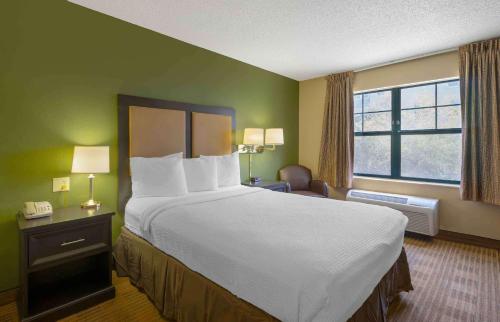 Extended Stay America Suites - Tampa - Airport - Spruce Street