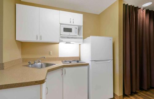 Extended Stay America Suites - Tampa - Airport - Spruce Street